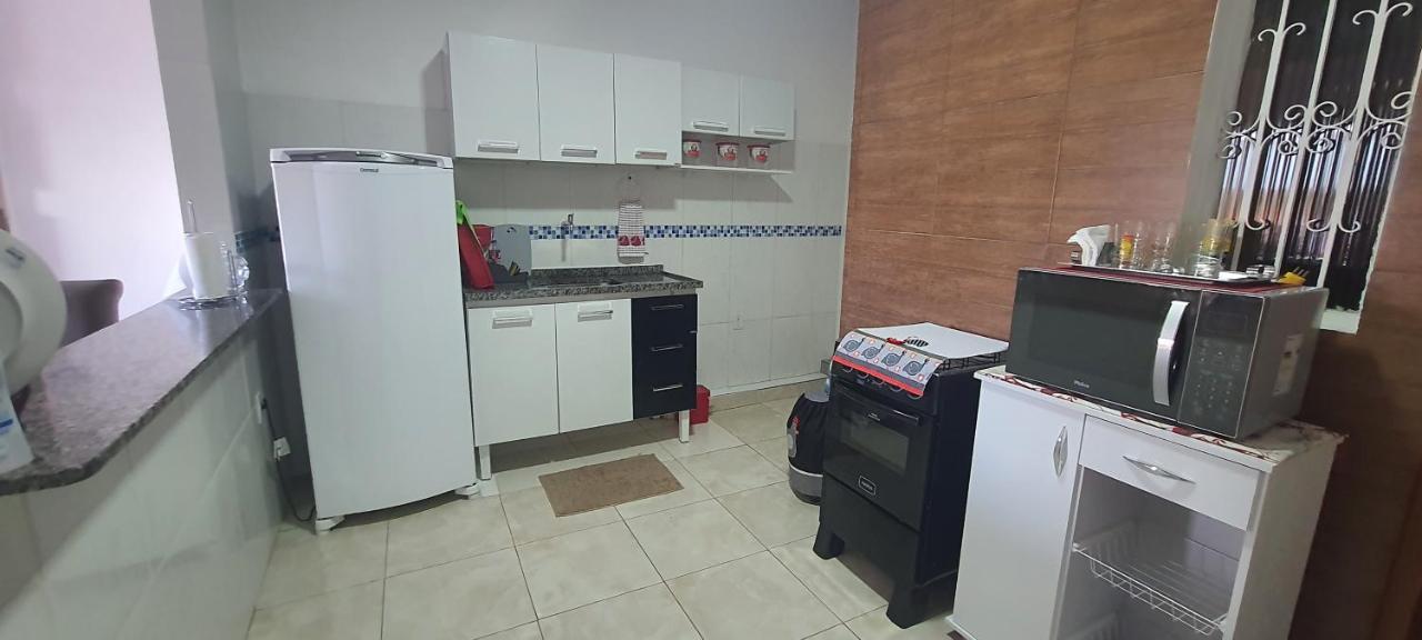 Apto 2 - Hospedagem Da Almira Manaos Extérieur photo
